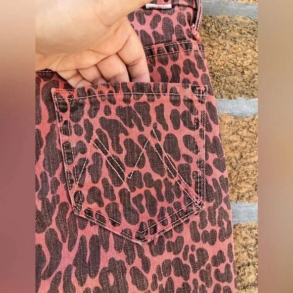 Mother The Looker Ankle Jeans in Animal Attraction 24 - Picture 8 of 14